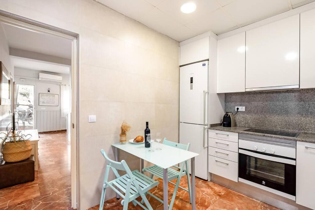 Park Guell Gaudi 2 Bedroom Apartment Barcelona Exterior foto